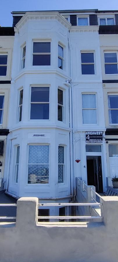 Areawest Hostel Scarborough Exterior photo